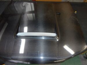 BNR32 カーボンボンネット